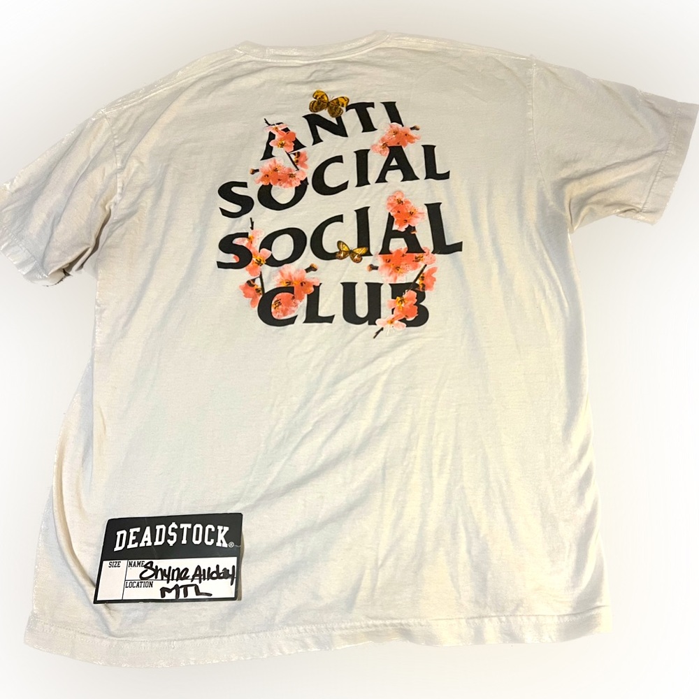 ⭐️ ASSC T Shirt Xl ⭐️